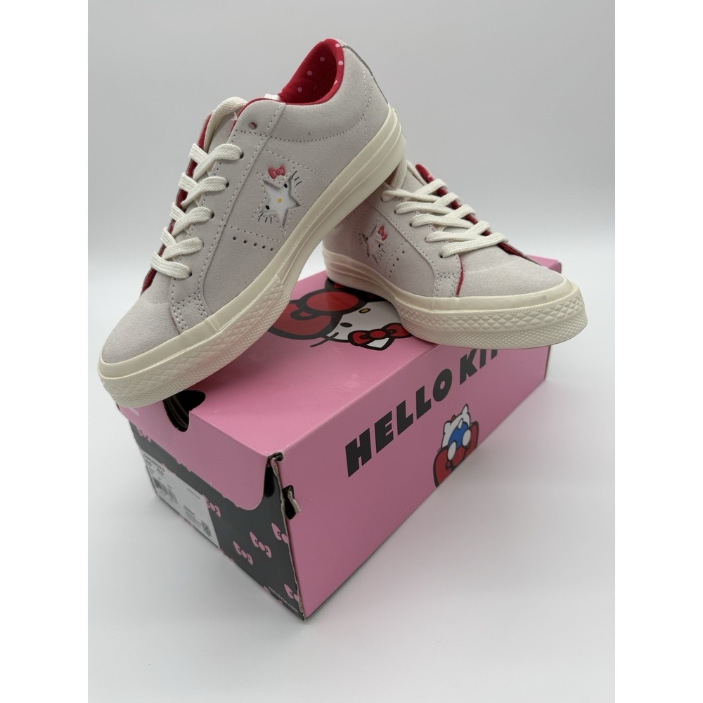 Converse Hello Kitty x One Star Suede Top Low White-Size 6.5-Rare Collaboration - Picture 9 of 11